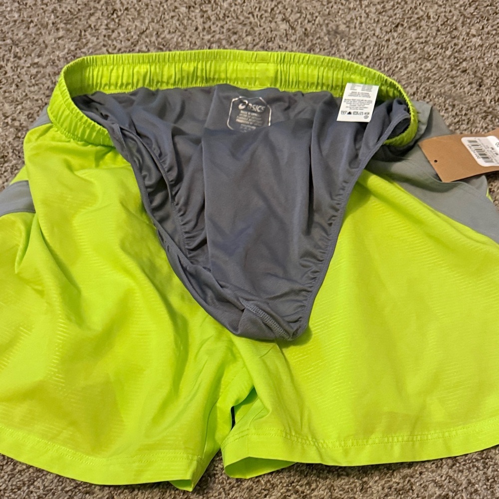 ASICS Men's Neon Green and Gray Athletic Shorts NWT - Picture 5 of 8